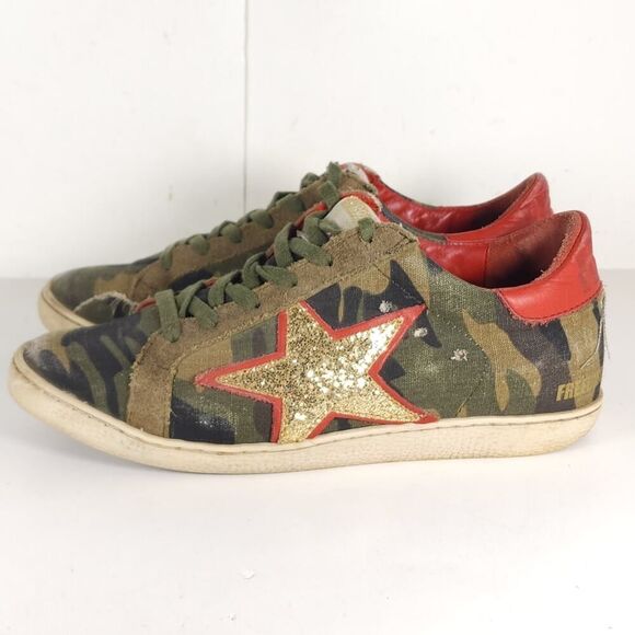 Freebird By Steven Women's Fb927 US10 Camo Red Distressed Casual Sneakers - Picture 2 of 16